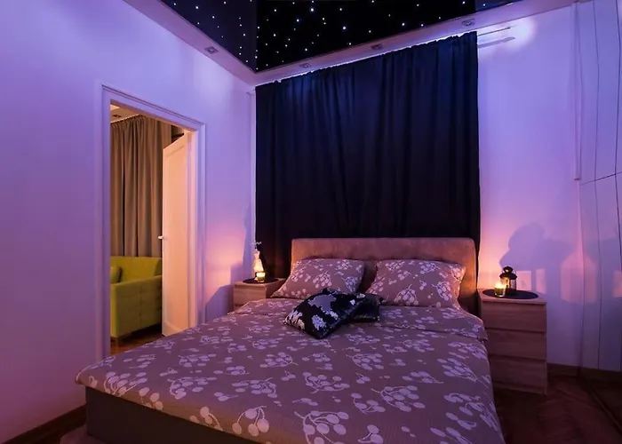 Hedonist-Belgrade Central Nest