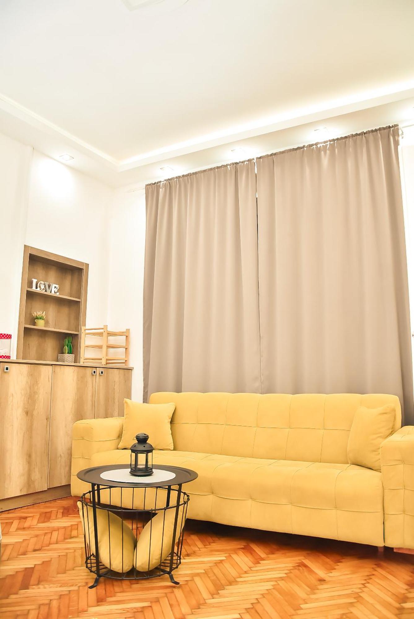 Hedonist-belgrade Nest Appartamento